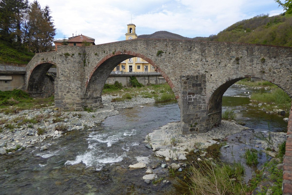 Ponte-Medievale-Campo-Ligure